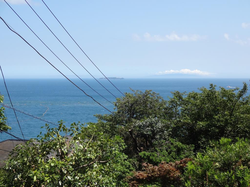 Ryokan Izuna Hotel Atami  Bagian luar foto